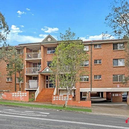 Metawise Parramatta Chic And Comfortable Two Bed Apartment Sydney Exterior photo